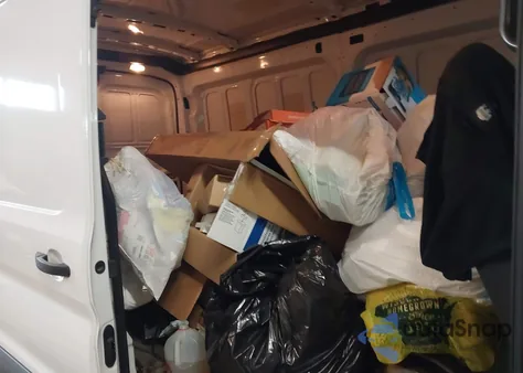 2016 Ford Transit-250 из США, поврежденный, VIN 1FTYR2CM8GKA60609